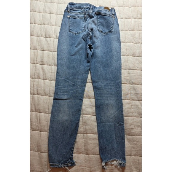 JUDY BLUE‎ Skinny Fit Distressed Stretch Jeans Women's Size 9/29 Raw Hem - Picture 2 of 12